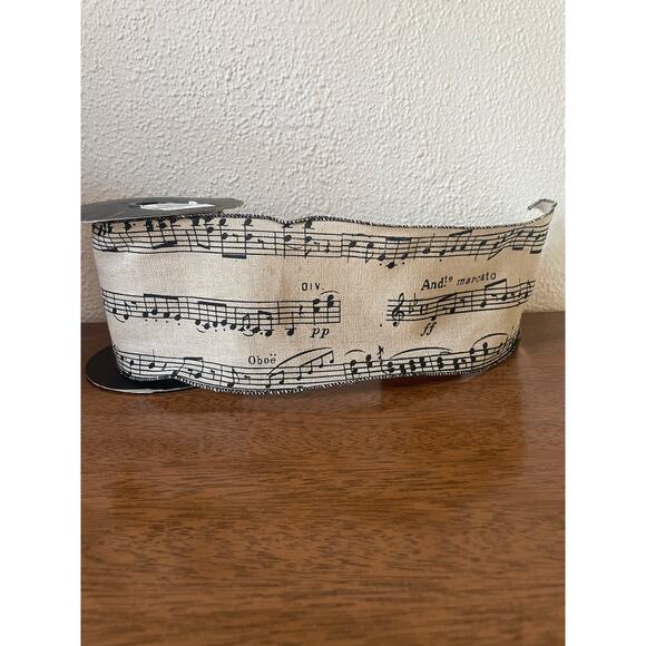 Wired Ribbon with music notes 4 in width. 4 yards - Picture 1 of 7